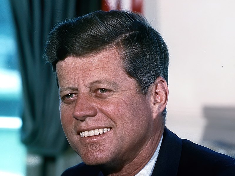 L'FBI scopre migliaia di nuovi documenti sull'assassinio di JFK