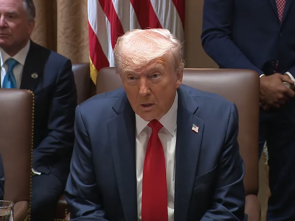 Sondaggio: stabile, in negativo, il gradimento per Trump; pollice verso per molte delle sue politiche