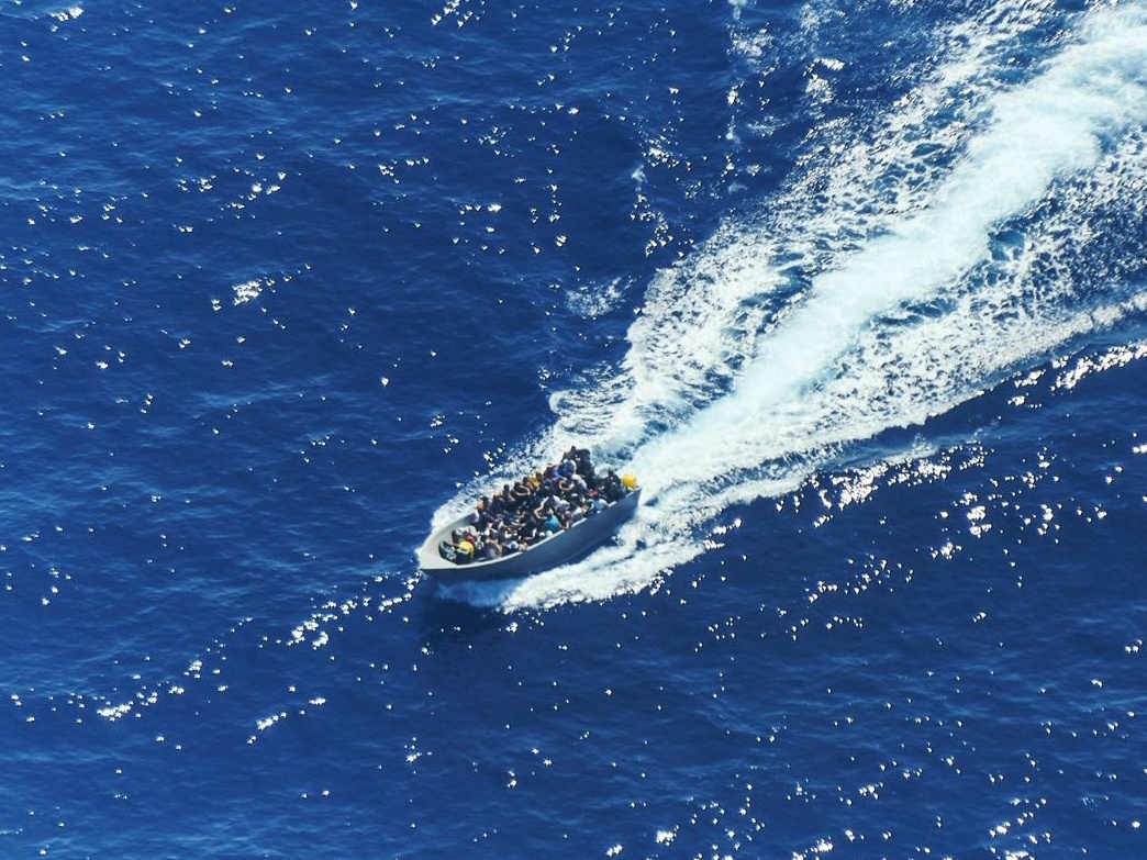 Migranti, Spagna: quest'anno più di 10.000 morti in mare nel tentativo di raggiungere le coste