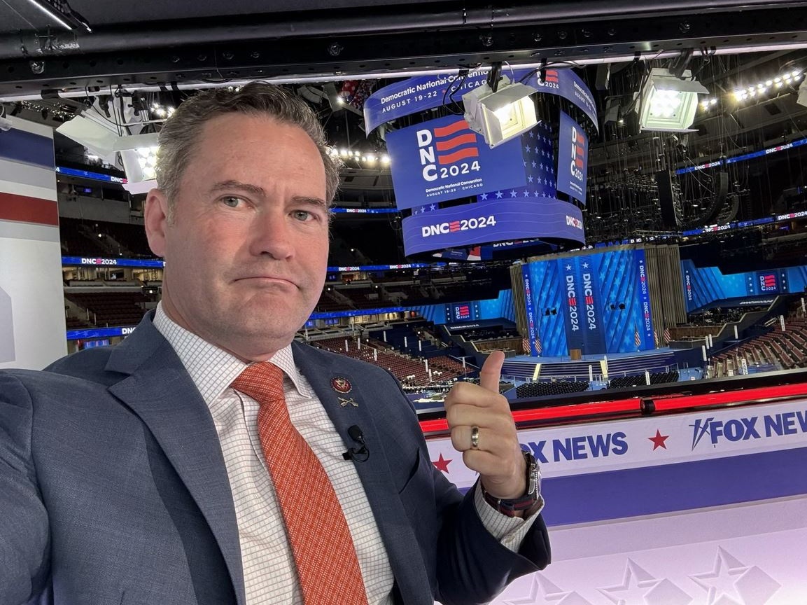 Chatgate: sempre più repubblicani vogliono la testa di Waltz