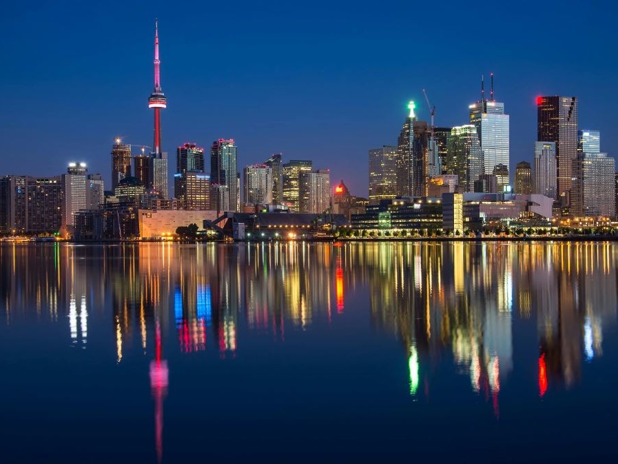 Dazi: l'Ontario applica una tassa del 25% sull'elettricità verso gli Usa