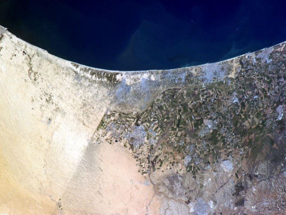 Israele sta radendo al suolo le rovine di Rafah, lo denunciano i residenti