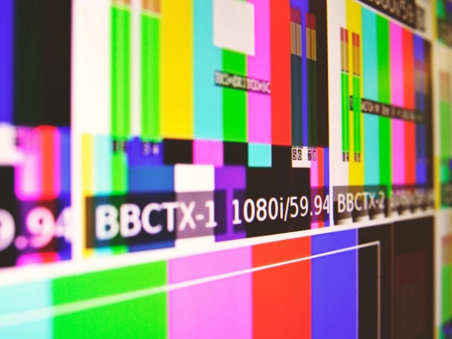 Spagna: Telecinco licenzia una sua star dopo le accuse di violenza domestica contro l'ex moglie