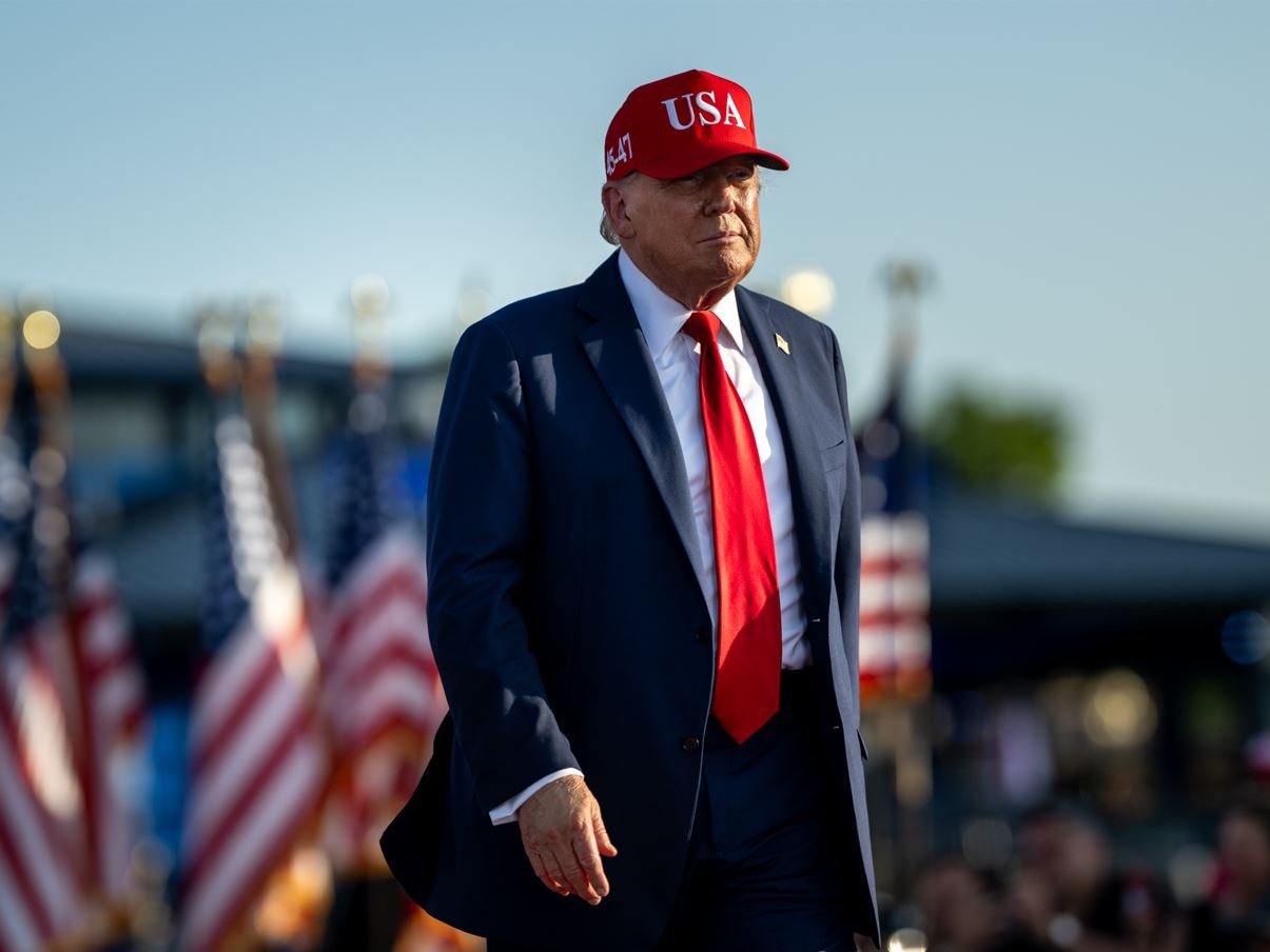 Sempre a caccia di nemici, Trump dichiara guerra alla Somalia...