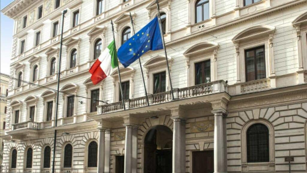 Difesa, nel Documento 2025-2027 cresce il budget e cambia la strategia