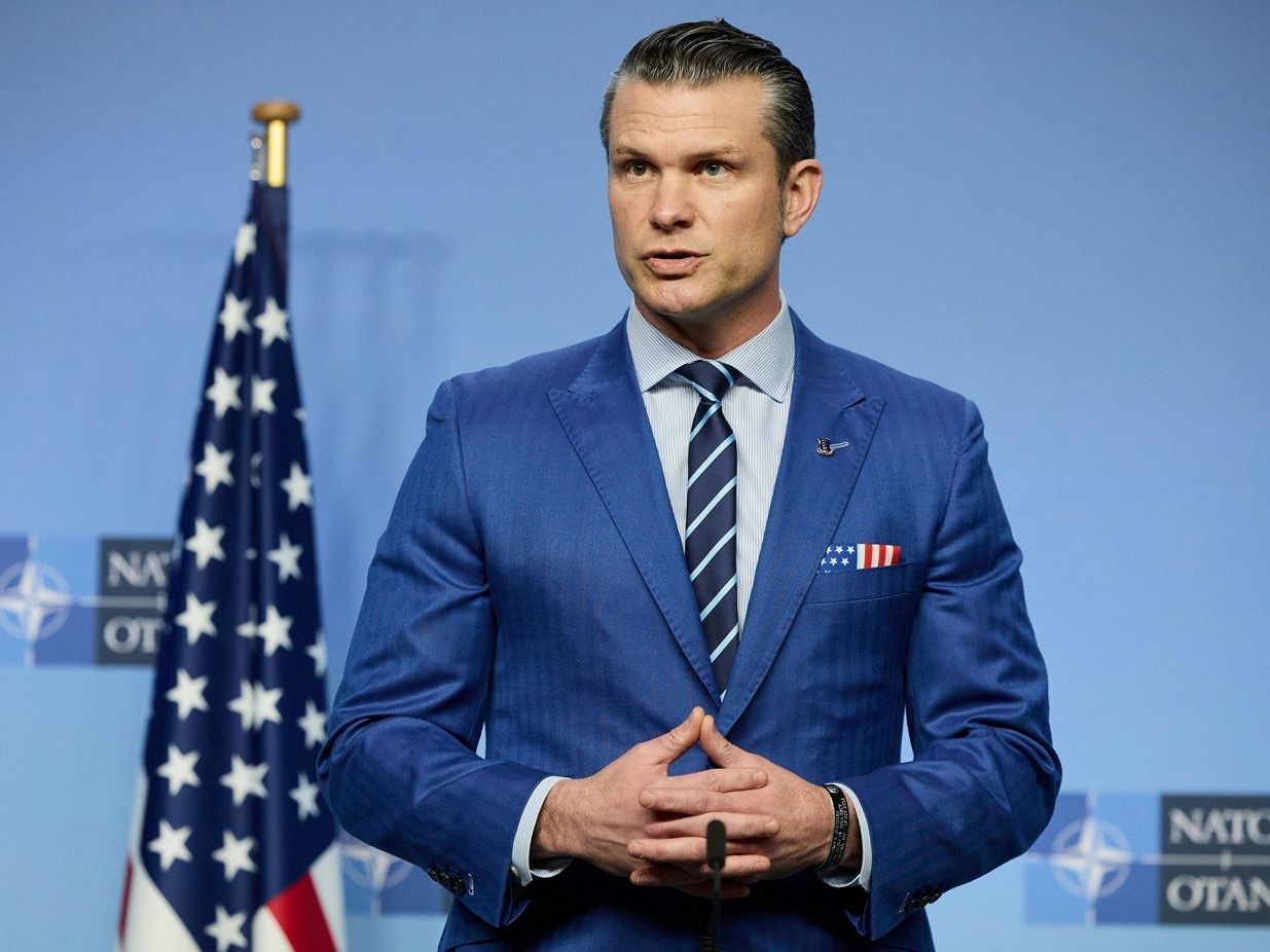 Piani anti-Houti discussi in chat: si apre il vaso di Pandora sull'efficienza dei collaboratori di Trump