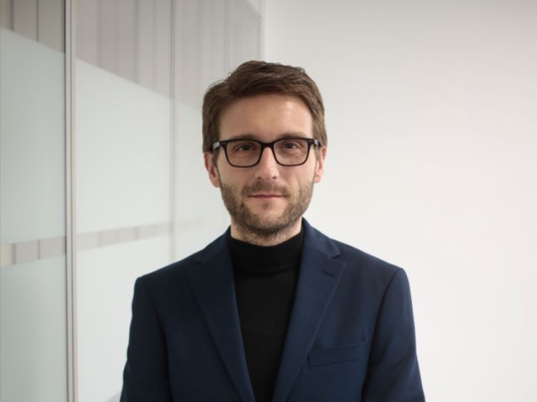 Intred lancia il suo nuovo agente IA proprietario dedicato al servizio di assistenza tecnica