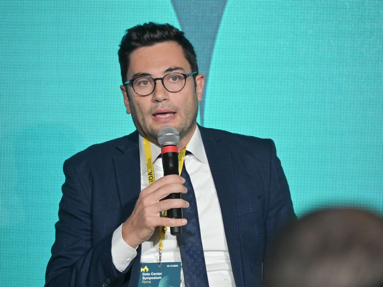 Corsa sui Data Center: crescita del 17% nel 2024, Milano al centro dello sviluppo infrastrutturale