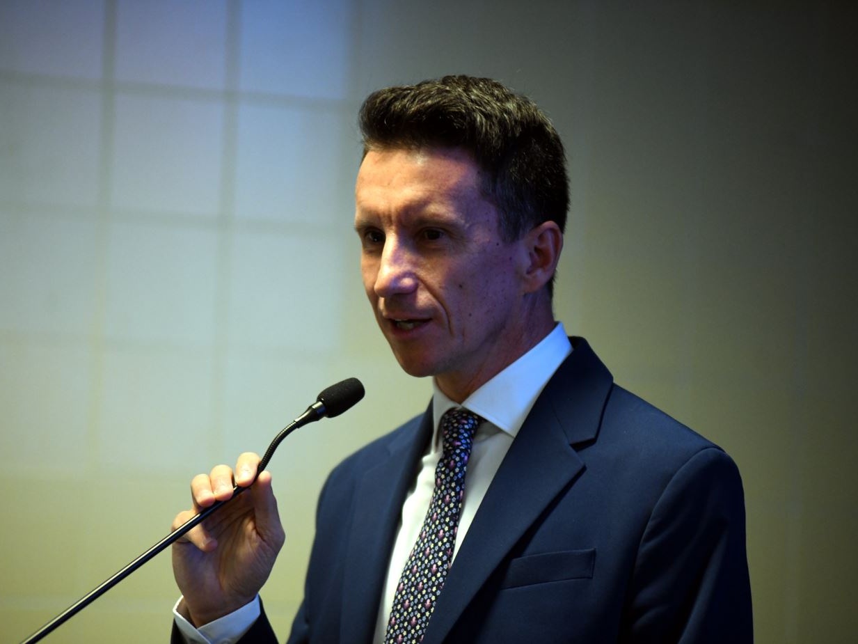 Screening neonatale: la robotica collaborativa di Predict velocizza il lavoro all'ospedale Giovanni XXIII