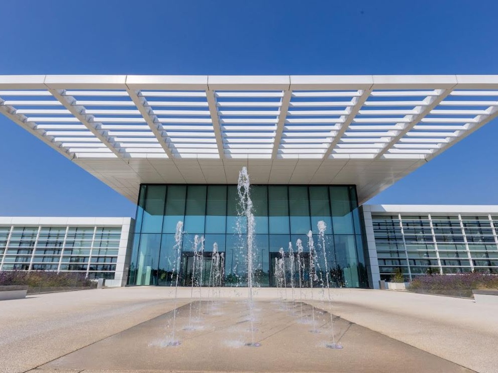 Philip Morris Manufacturing & Technology Bologna vince il Microsoft Intelligent Manufacturing Award 2025