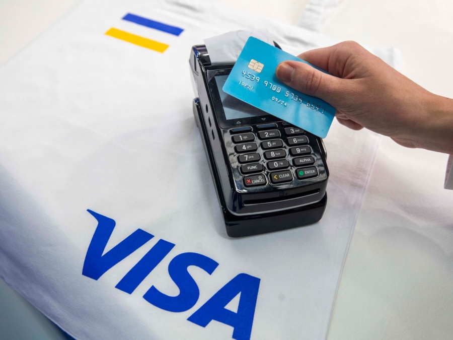 Acquista con l’AI: inizia una nuova era per il commercio con Visa