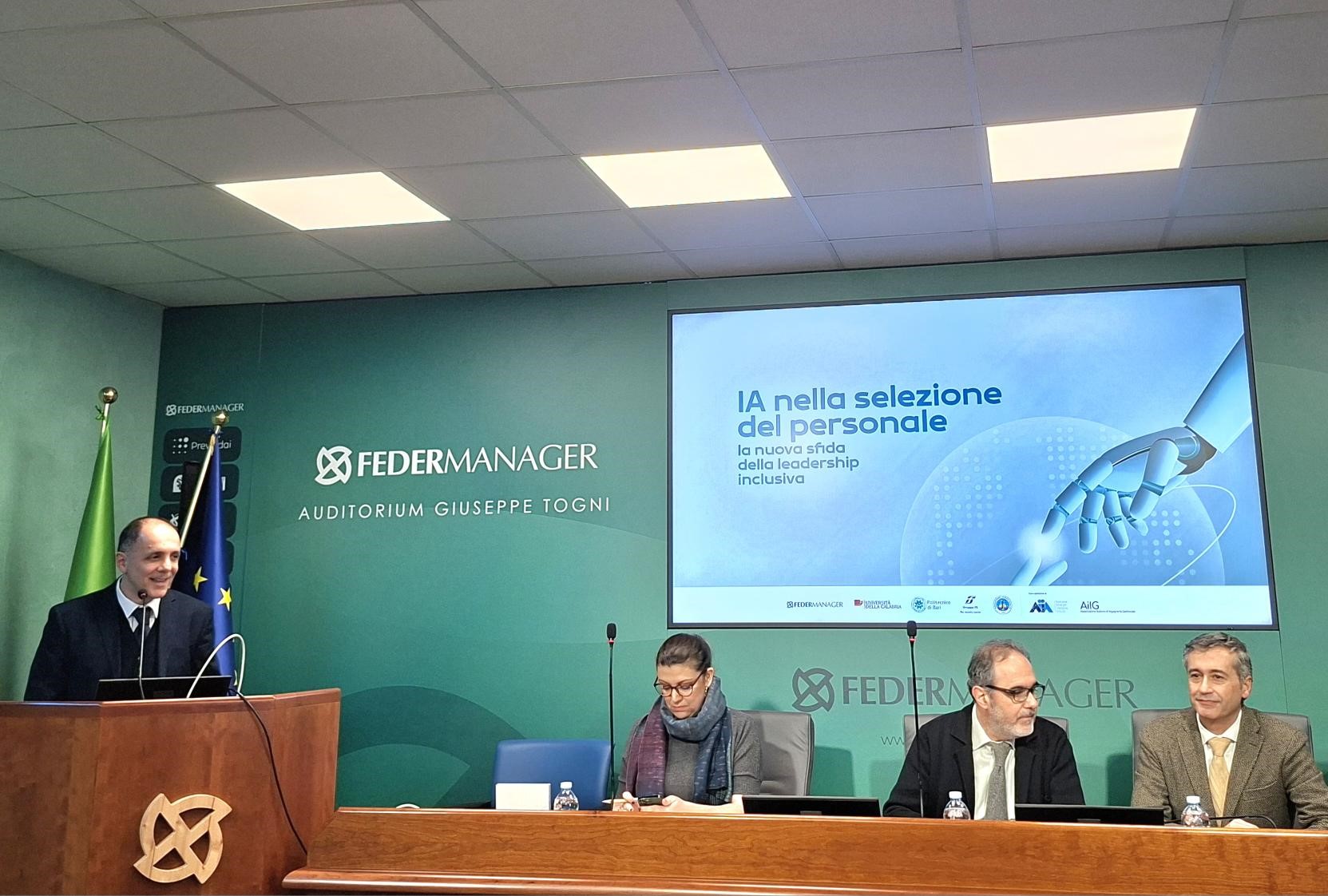 Studio UniCal-Federmanager: solo il 13% delle aziende usa l'IA consapevolmente nel recruiting