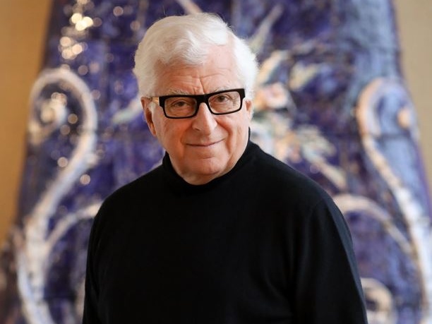 Prada sbanca il 2024: ricavi record, Miu Miu vola e il lusso non conosce crisi