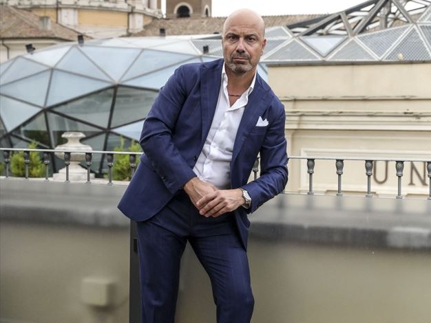 Lusso e intelligenza artificiale: il futuro della professione immobiliare