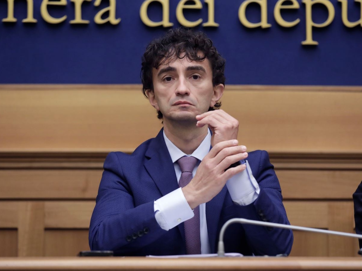 Dal Colle si trama contro Meloni? Il Quirinale replica con durezza a Bignami