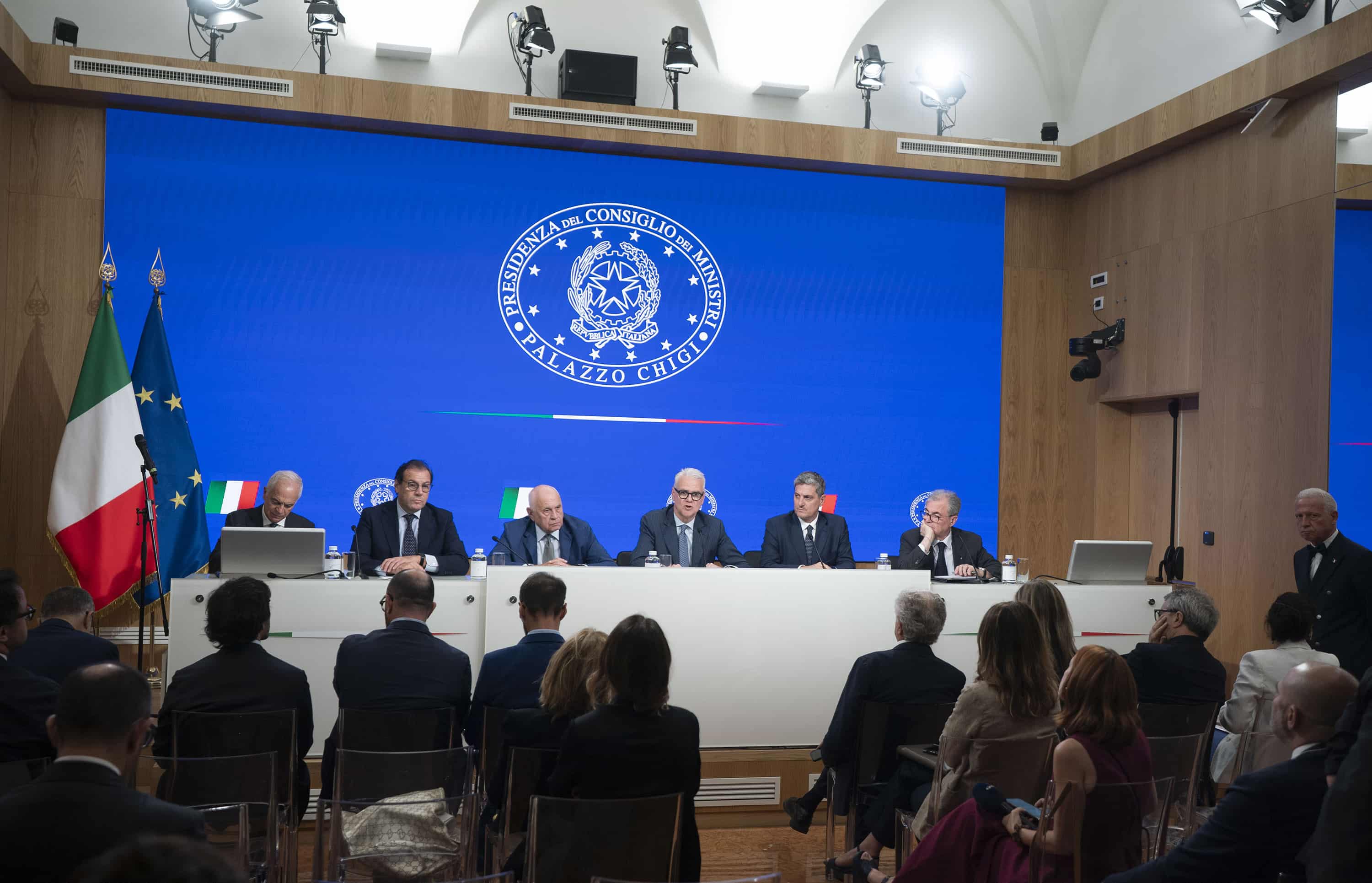 Via libera dal Consiglio dei ministri al piano 2025–2027 per 15mila nuovi posti detentivi e riforme per la riabilitazione dei detenuti