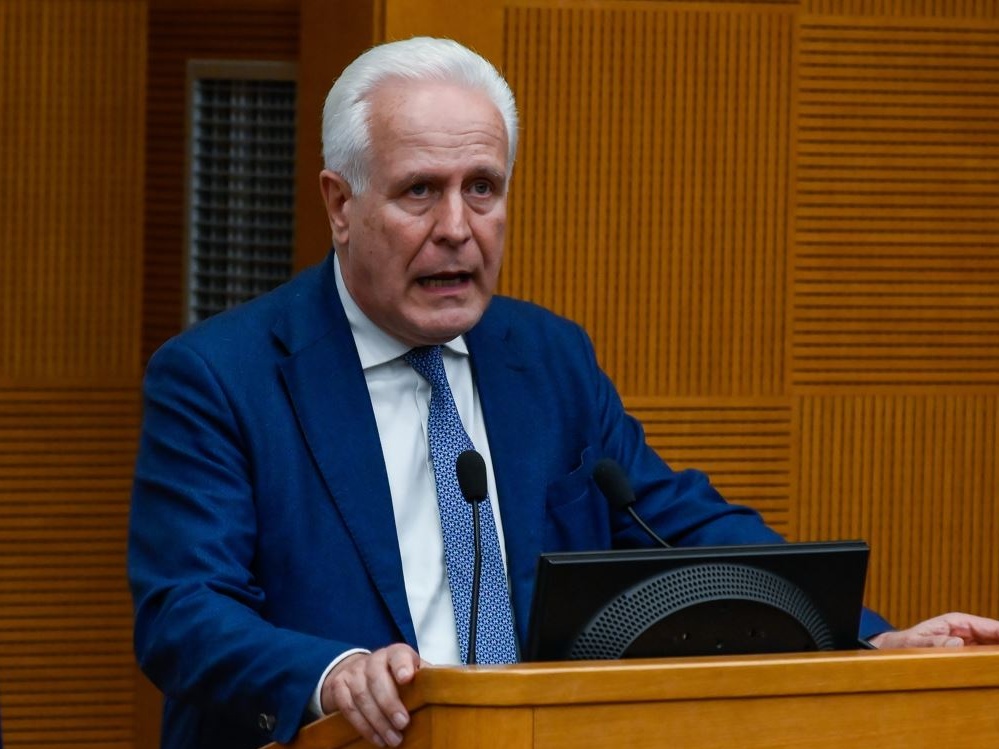 Regionali Toscana: nel deserto delle urne, si conferma l'uscente Giani