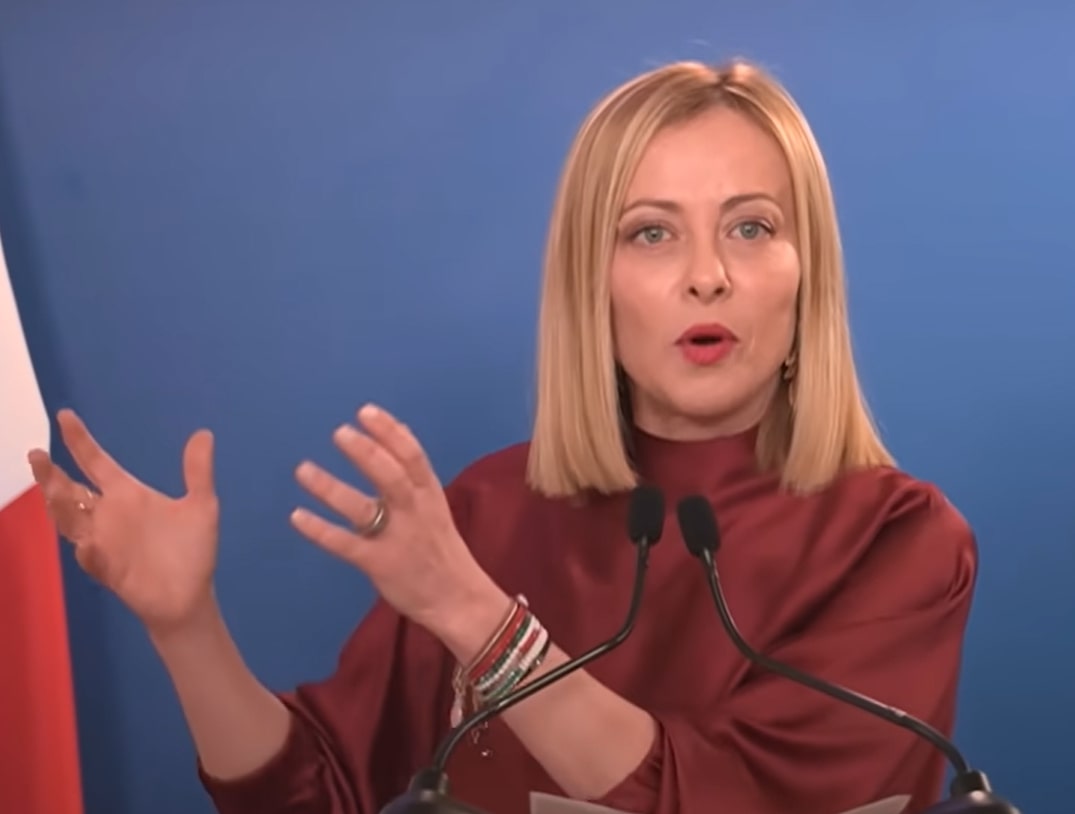 Qual è la vera Italia? Quella raccontata da Giorgia Meloni agli americani o quella che viviamo quotidianamente?