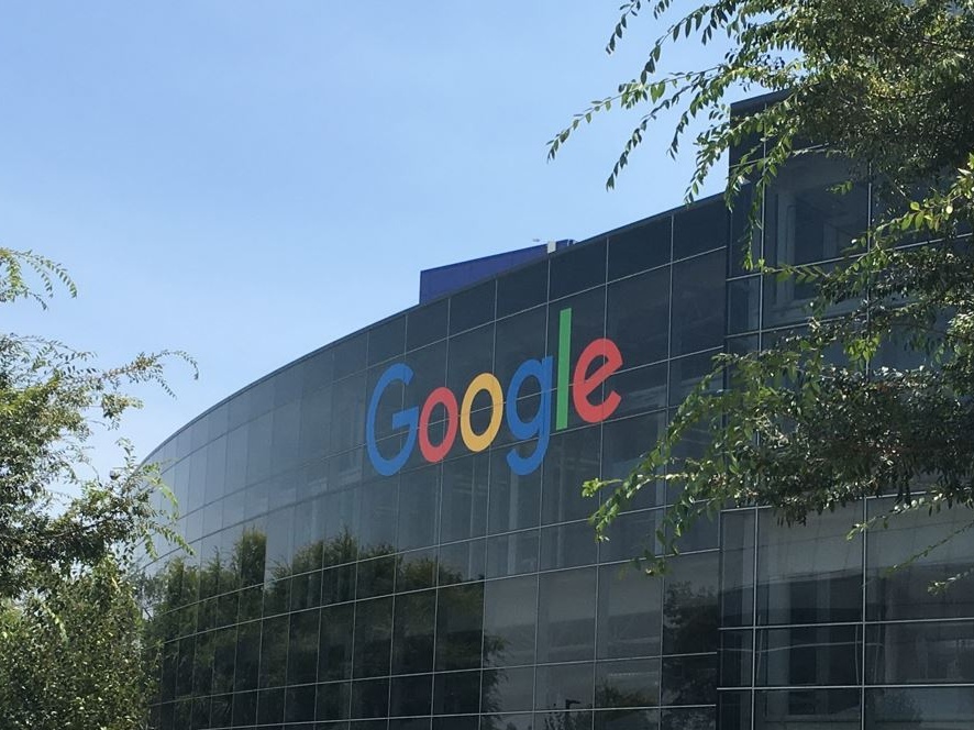 Google investirà 15 miliardi di dollari per costruire un hub di data center in India