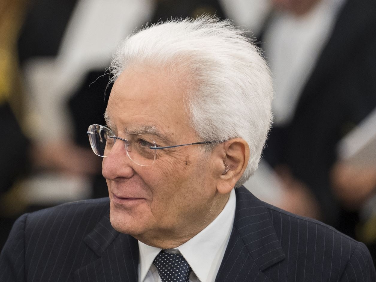 Quali risposte deve dare l'Italia agli attacchi russi a Mattarella?