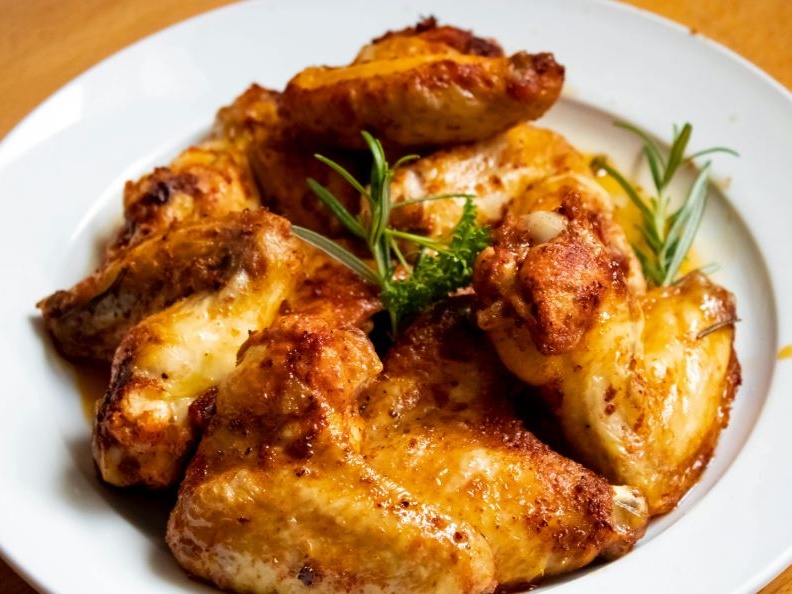 Italiani sempre più affezionati al pollo, la carne bianca regina della dieta mediterranea