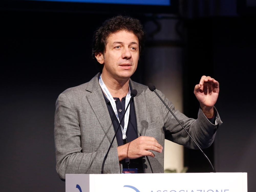 Fine vita, la Toscana approva la legge sul suicidio assistito