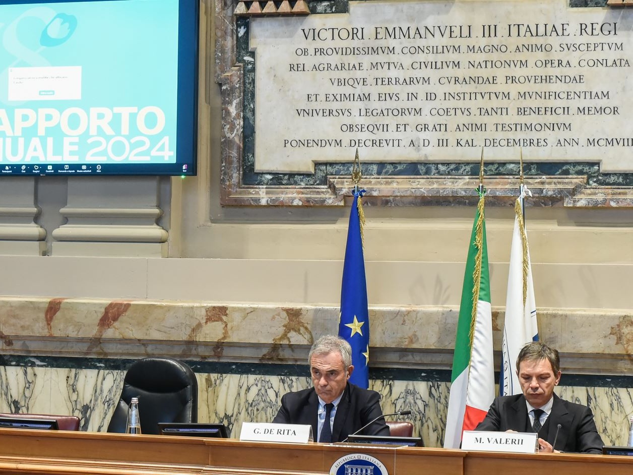 Censis: L'Italia deve correre, se non vuole ridursi a galleggiare