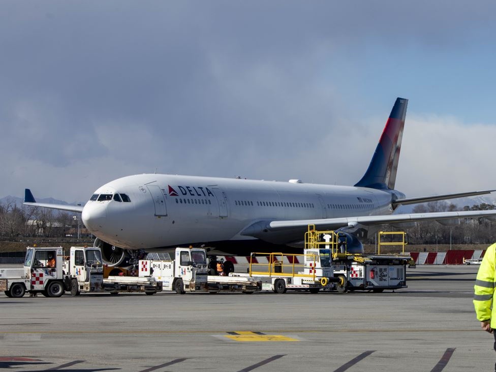 Trasporti: class action contro Delta e United per avere venduto posti vicino al finestrino. Ma il finestrino non c'era