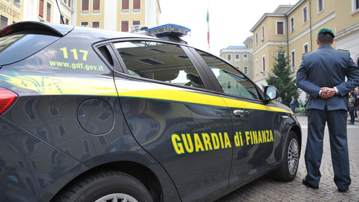 Milano, scoperta società “polo” di frodi IVA con oltre 26 mila partite Iva estere