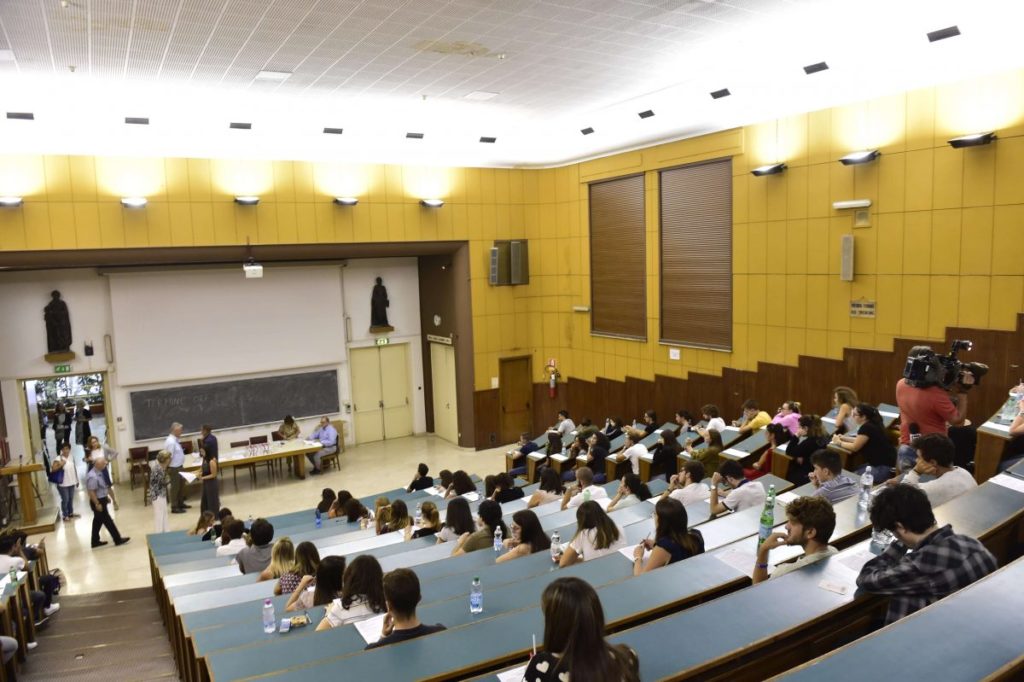 Partono oggi le lezioni di Medicina senza test d'ingresso