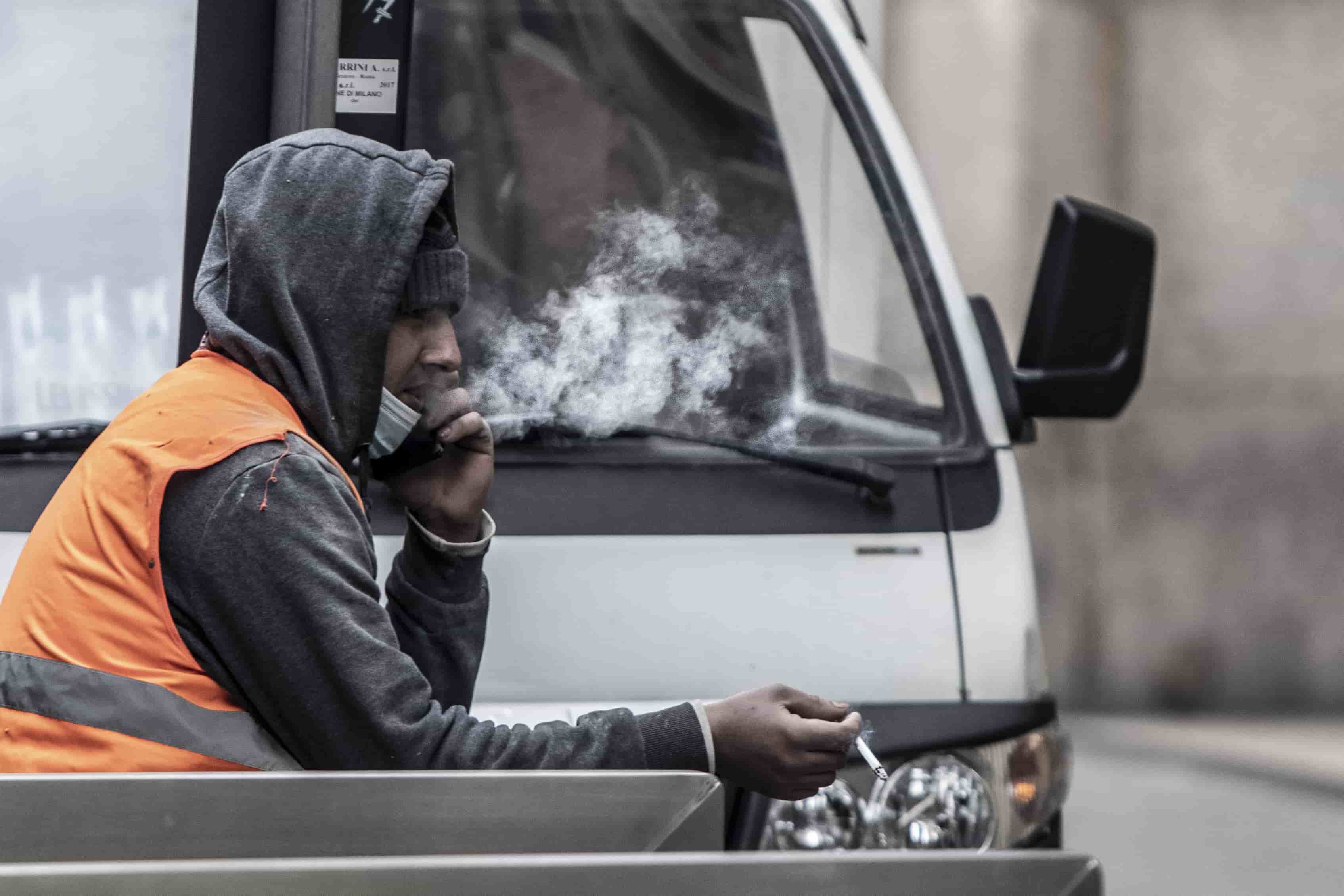 Sigarette più care. Il vizio è umano, ma l’ipocrisia, purtroppo, lo è ancora di più