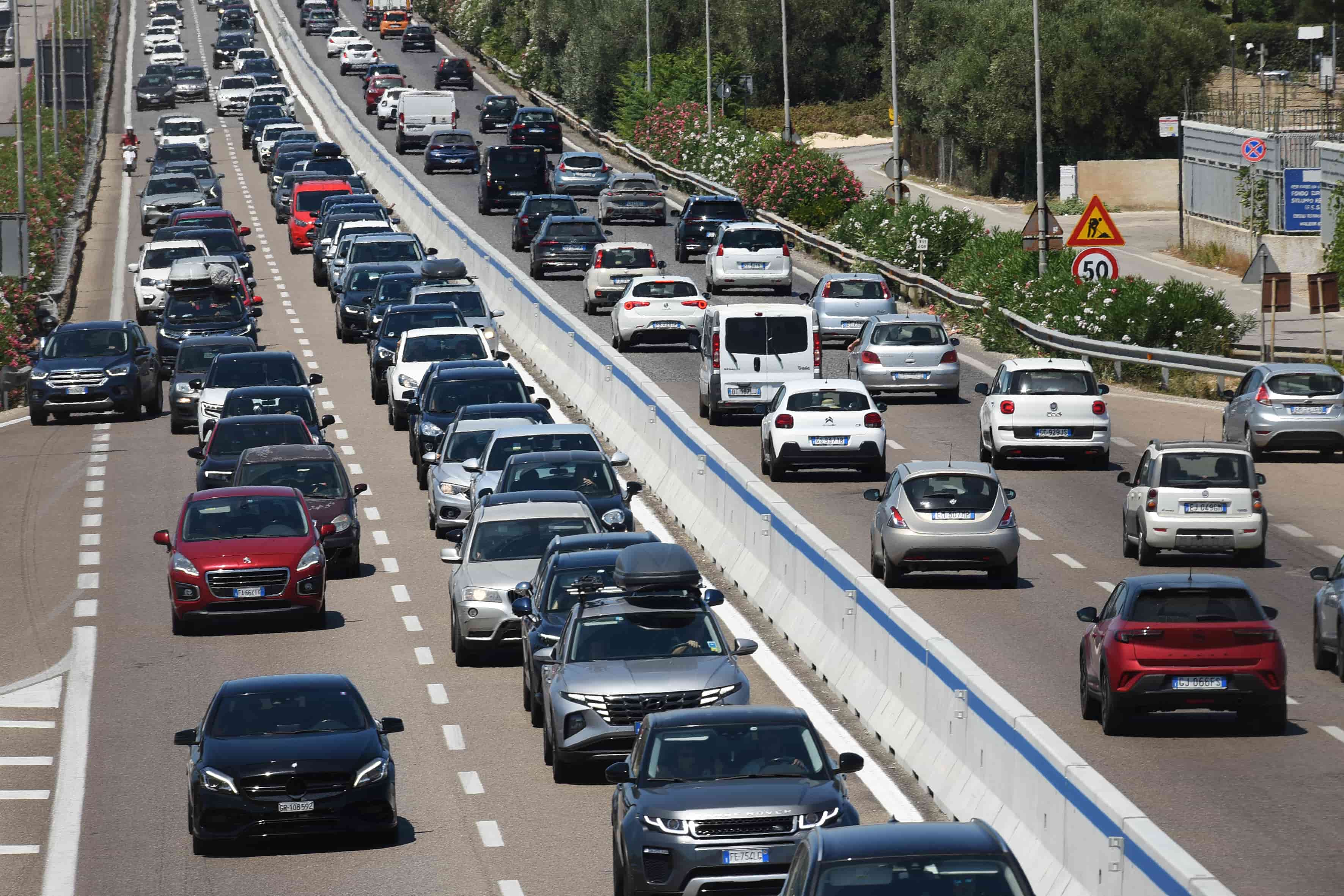 La pubblicità una cosa, la realtà un'altra. Come nel caso di Autostrade per l'Italia