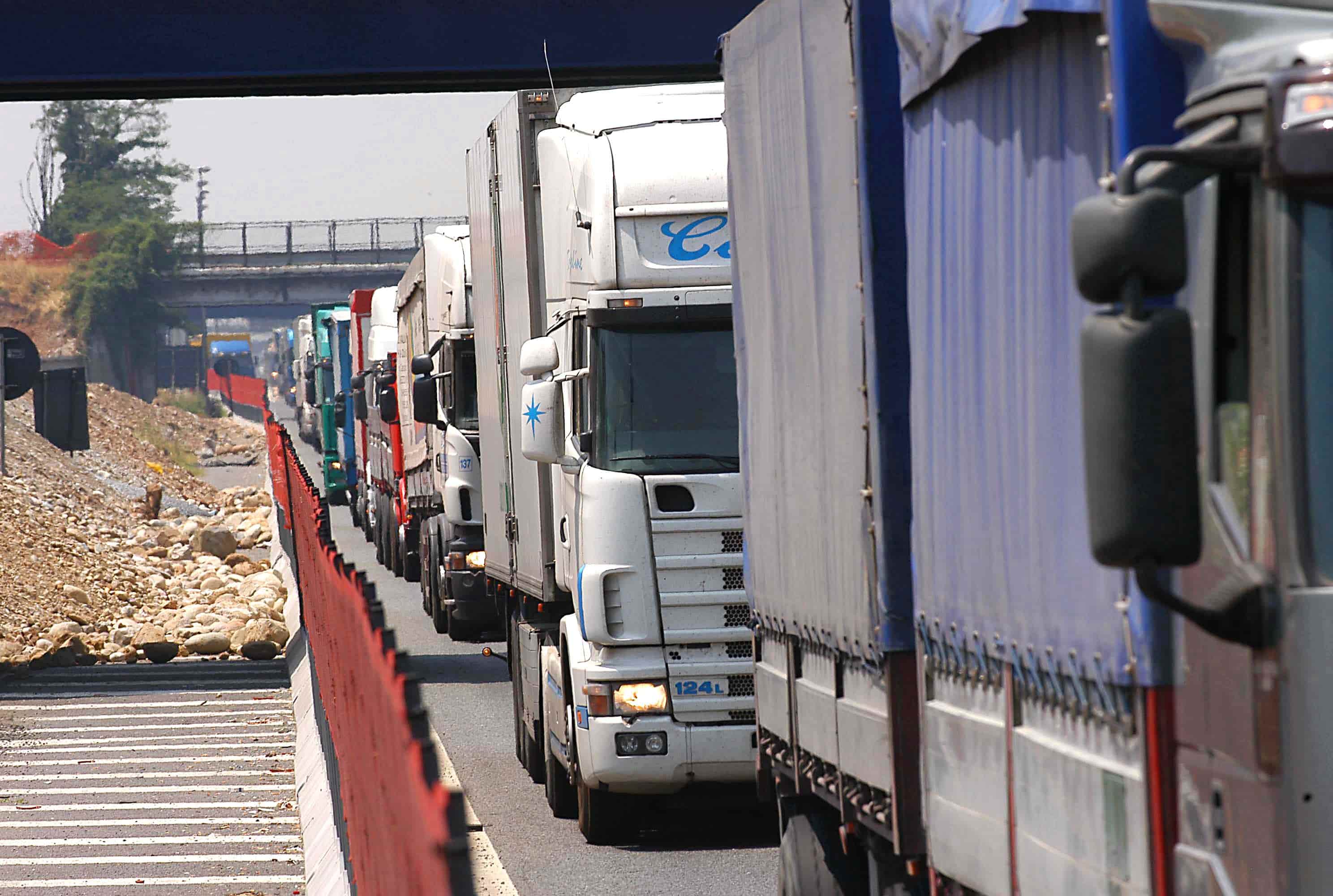 Cantieri autostradali, autotrasporto in ginocchio, serve un intervento immediato delle società concessionarie