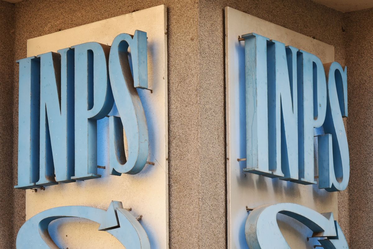 Bonus mamme 2025, dall’INPS il via libera al contributo da 40 euro mensili per le lavoratrici con almeno due figli