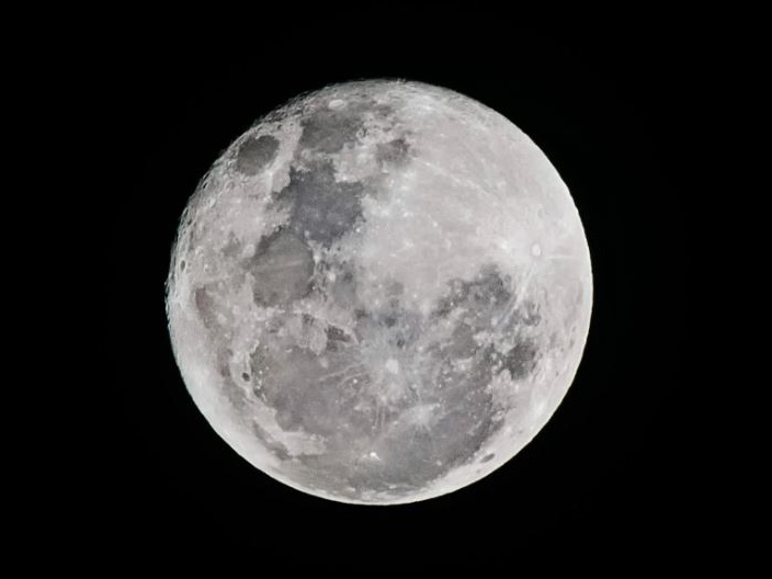 La Superluna del raccolto illumina il cielo d’Italia, il 7 ottobre lo spettacolo più luminoso dell’anno