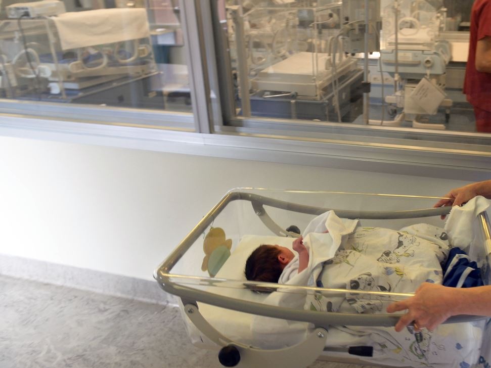 In Italia non si ferma il crollo delle nascite