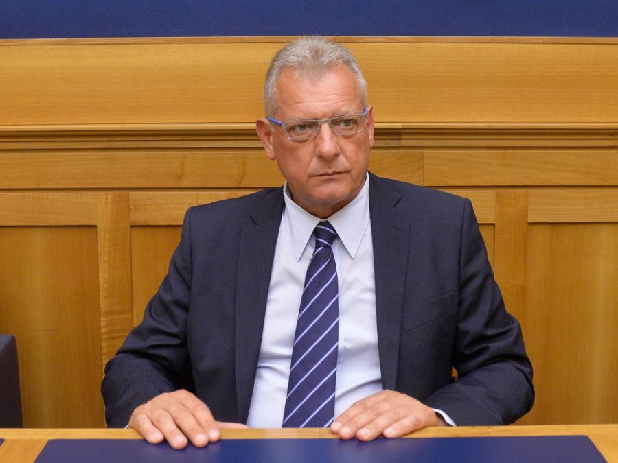 Aste immobiliari, boom di speculazioni. Svendite a un terzo del valore colpiscono le famiglie