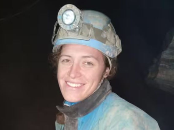 Speleologa in salvo: tutti felici, con qualche ''ma''