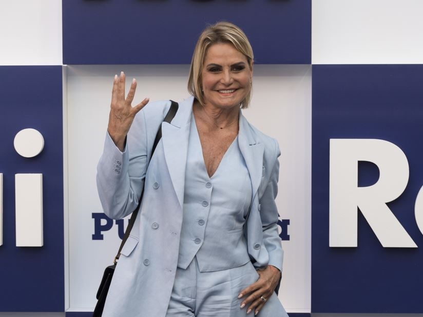 Simona Ventura riscrive a modo suo la storia del tennis femminile, e Bertolucci la infilza