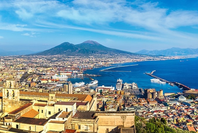 Napoli, sei beni confiscati alla camorra diventano l’EcoVillaggio dell’Accoglienza