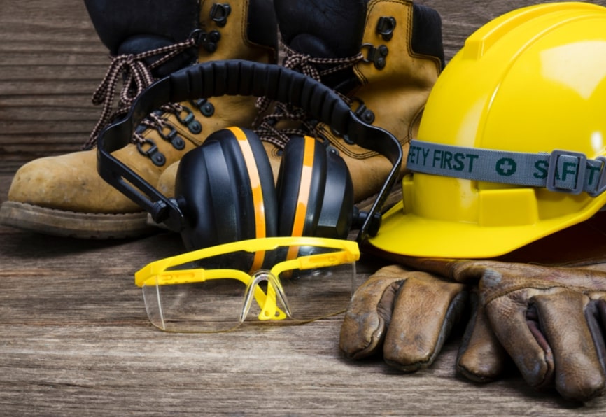 Sicurezza sul lavoro, il governo vara il decreto: badge digitali e più ispettori per fermare la strage silenziosa