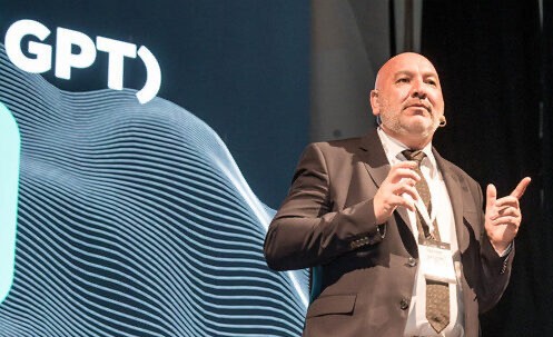 Sinergia tra AI, marketing e editoria: come nascono le imprese del domani