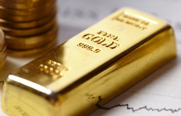 Il prezzo dell'oro a livelli record, oltre tremila dollari l'oncia