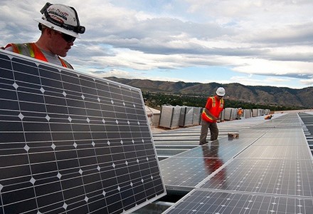 Boom di fotovoltaico: +17,4% nel 2024. Italia 2° in Ue per crescita