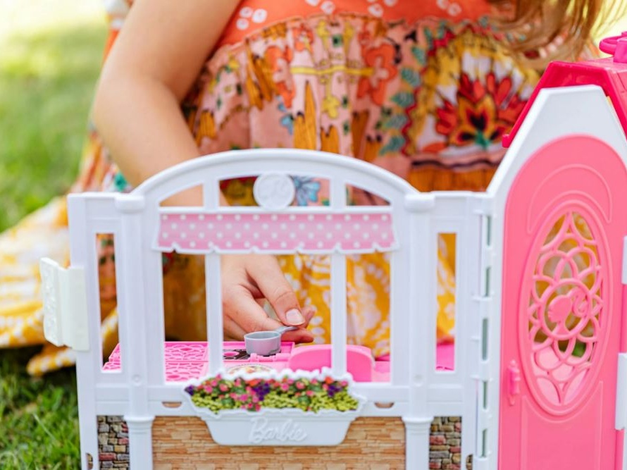 Arriva la Barbie autistica