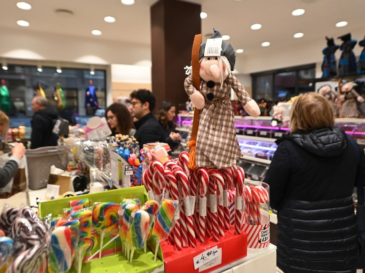 Calze Befana, Federconsumatori: prodotti tipici aumentano mediamente del 7%