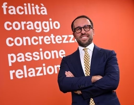 Facile.it espande la rete retail, partnership con Hydeale per 45 nuovi store nel Sud Italia