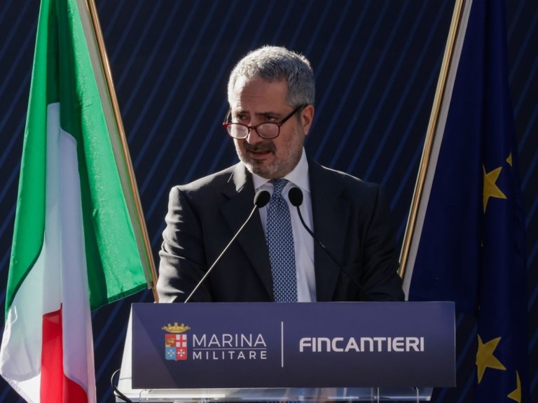 Fincantieri: varata “Quirinale”, nuova Nave Idro-Oceanografica Maggiore della Marina Militare