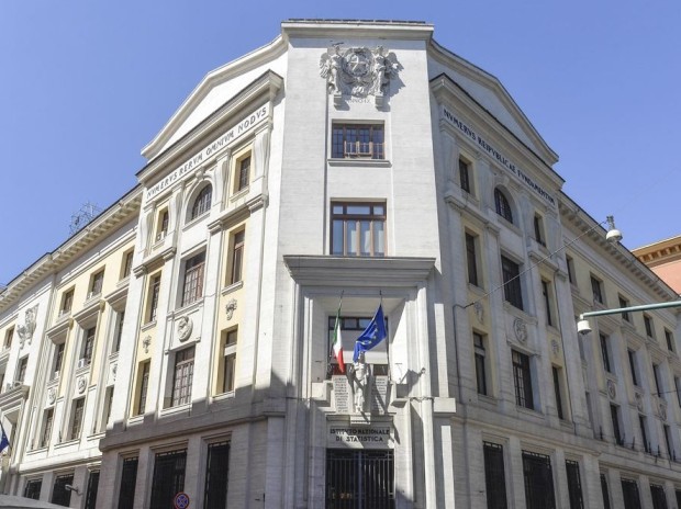 L’economia italiana chiude il 2025 in crescita, segnale di resilienza tra industria, consumi e domanda interna