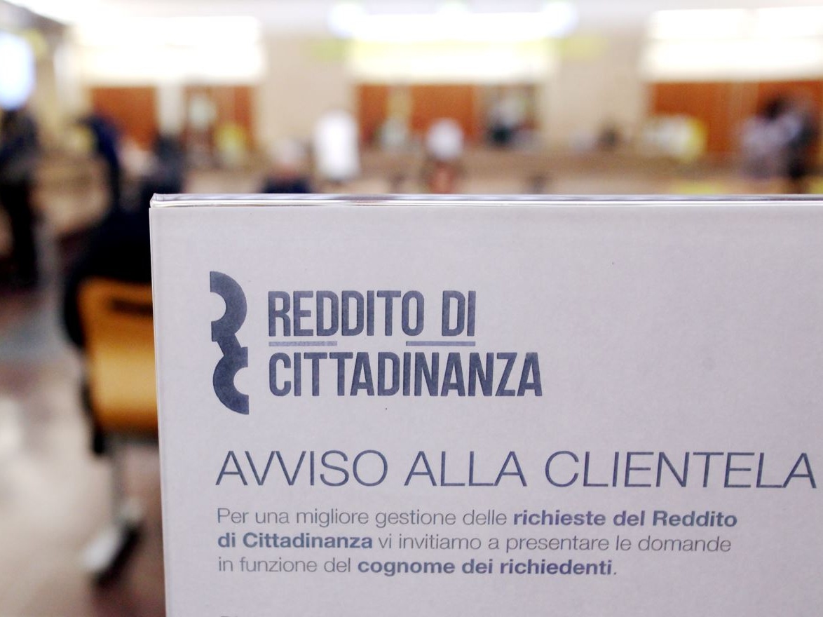 Pensioni di invalidità in aumento dopo lo stop al Reddito di cittadinanza, numeri record
